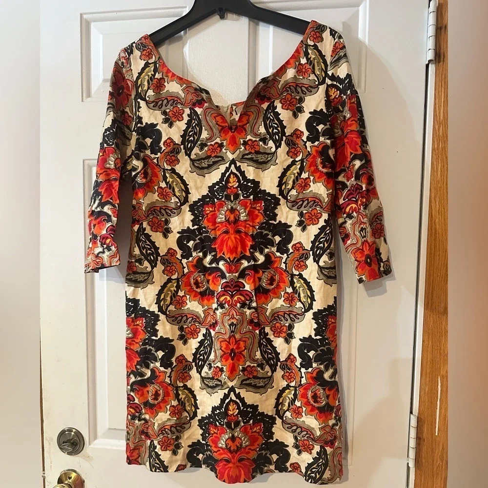 J Crew Dress 100% Linen Floral Shift Dress with Pockets. Size 4.